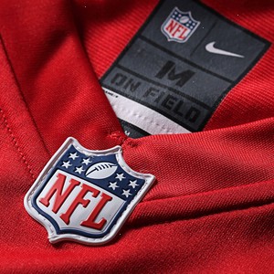 Patrick Mahomes Kansas City Chiefs Nike Youth Game Jersey - Red